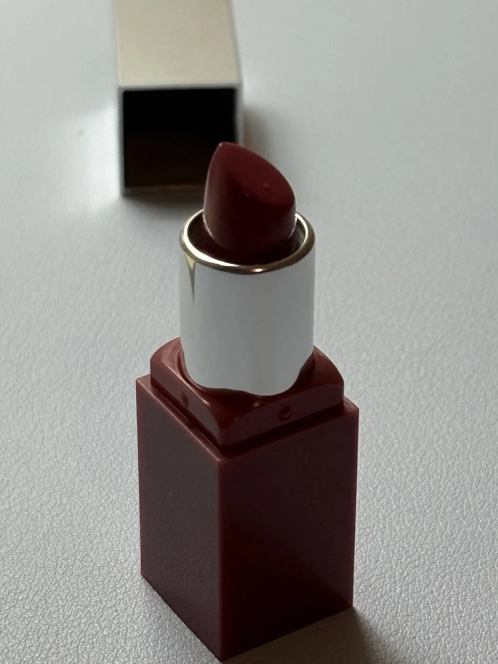 Clinique Pop Lip Colour 14 Plum Pop Lipstick Travel Size